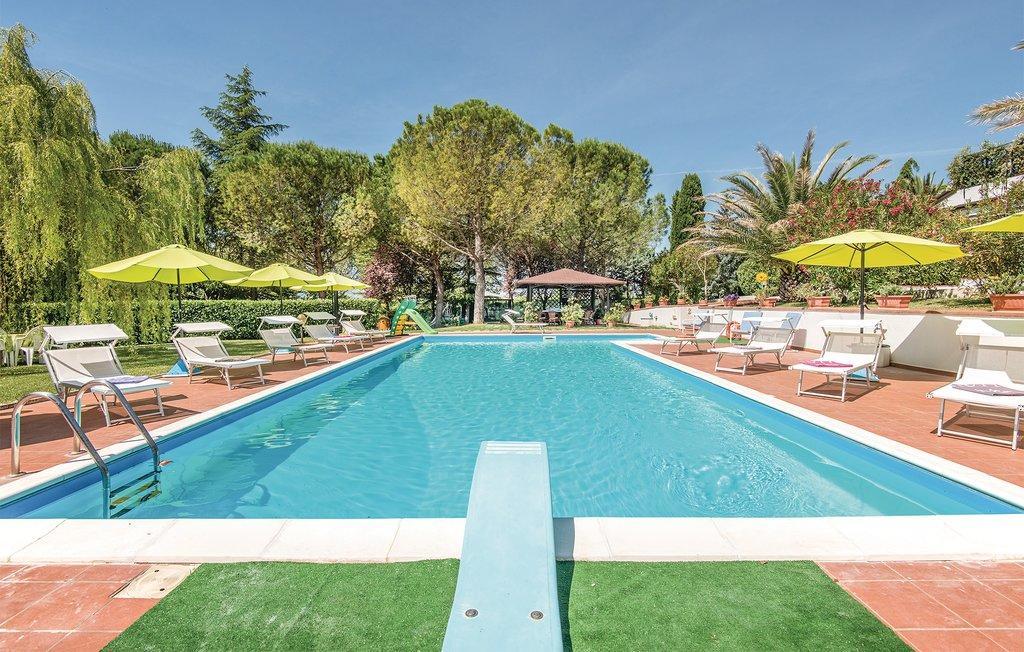Villa Serena Asyż Zewnętrze zdjęcie
