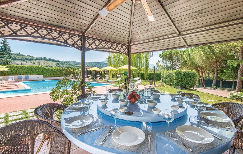 Villa Serena Asyż Zewnętrze zdjęcie